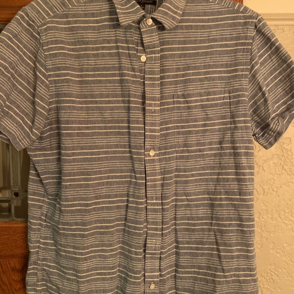 Banana republic short sleeve button down